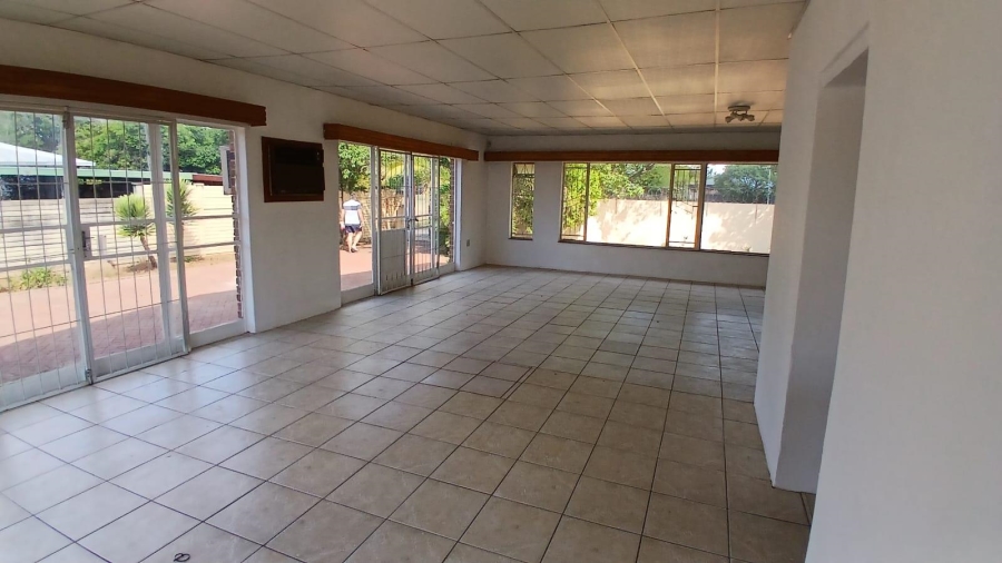 3 Bedroom Property for Sale in Wilgehof Free State